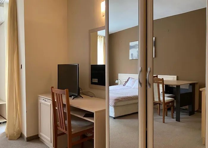 Avalon D202 Private Sunny ساني بيتش